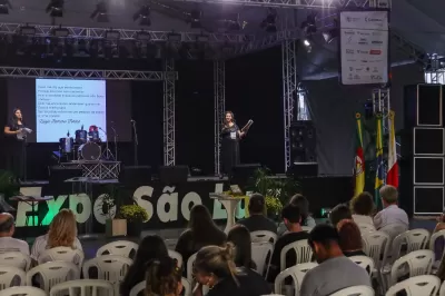 LANÇAMENTO DO LIVRO “LUZIA POESIA” E DIVULGAÇÃO DO INSTITUTO LU